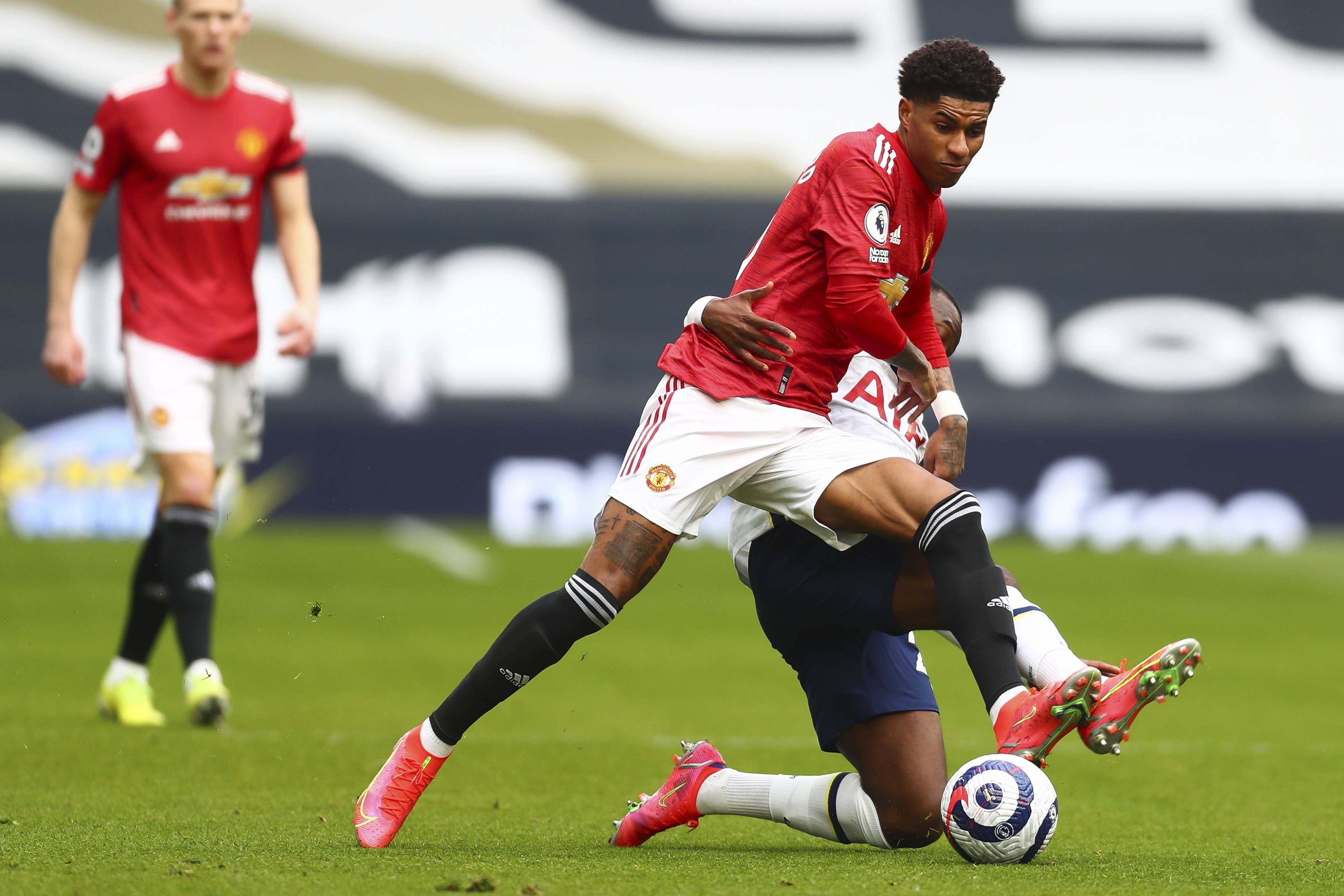 承前启后的 承前启后的