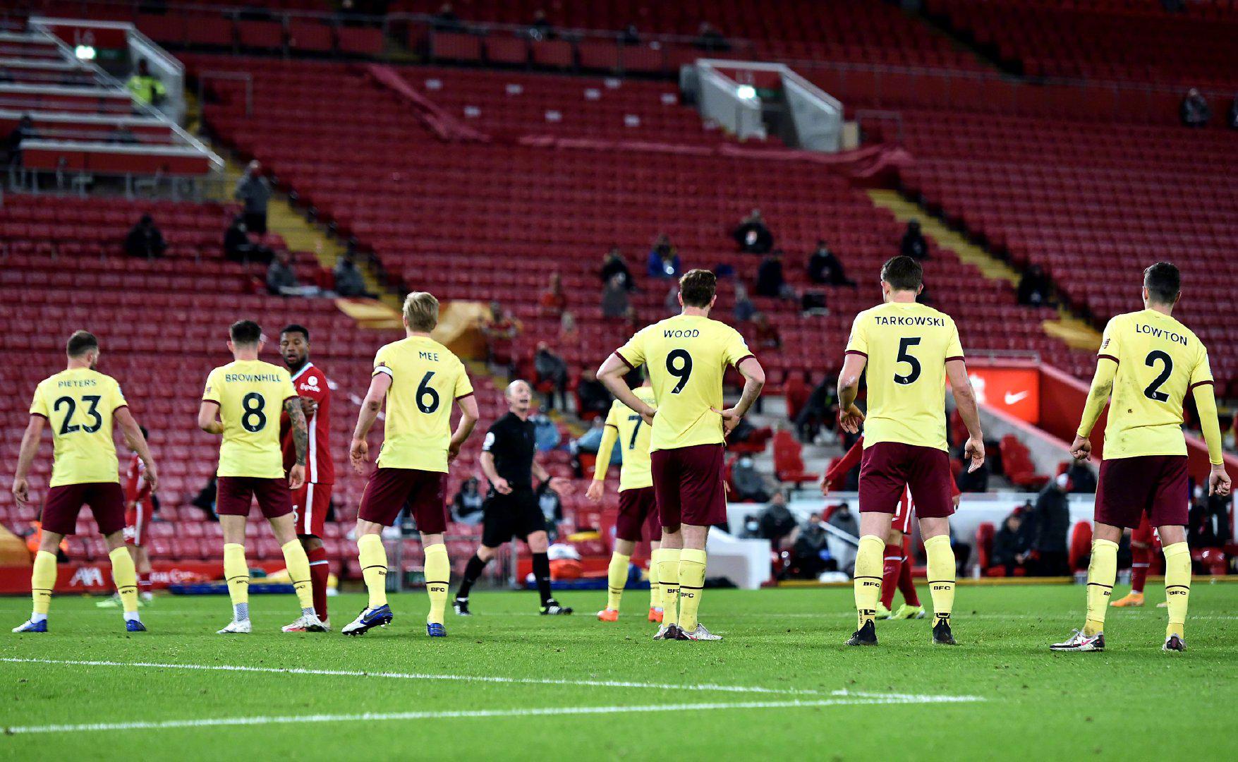 員普遍存在 員普遍存在